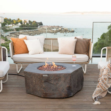Elementi Columbia Fire Pit Outdoor Setup 2