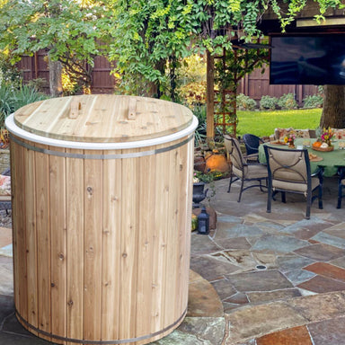 Baltic Cold Plunge Tub on Patio