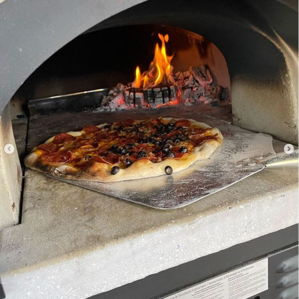 Hybrid Oven CBO with Pizza & Fire