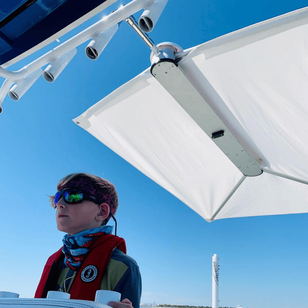 TACO Marine ShadeFin with White Fabric, Bag & Fixed Mount Kit - T10-3000-3