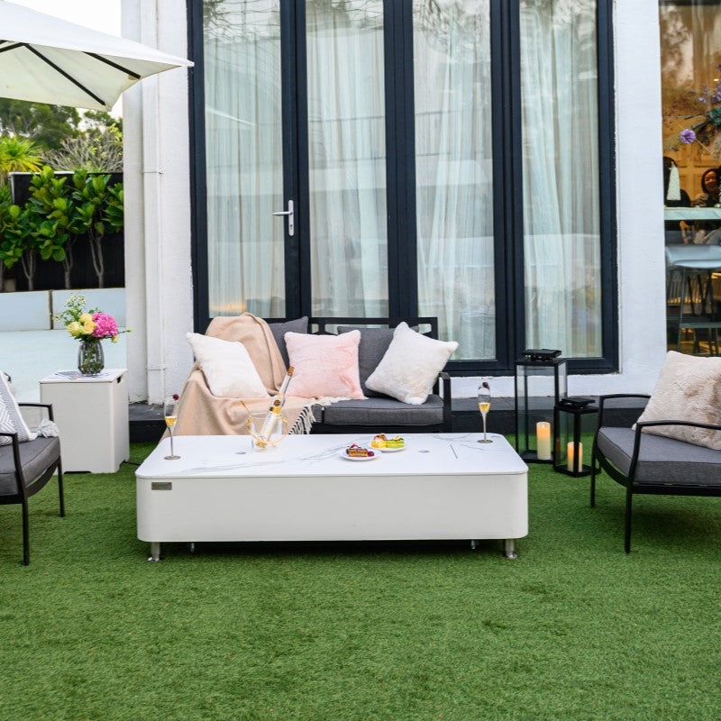 Athens Fire Table Outdoor Setup with Lid