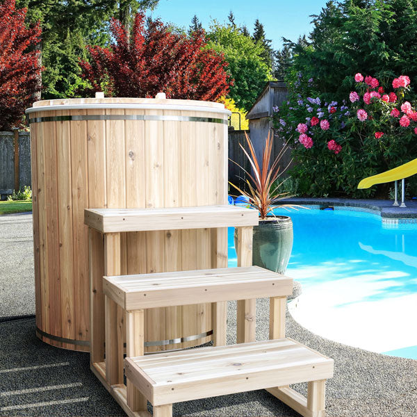Baltic Cold Plunge Tub with stairs