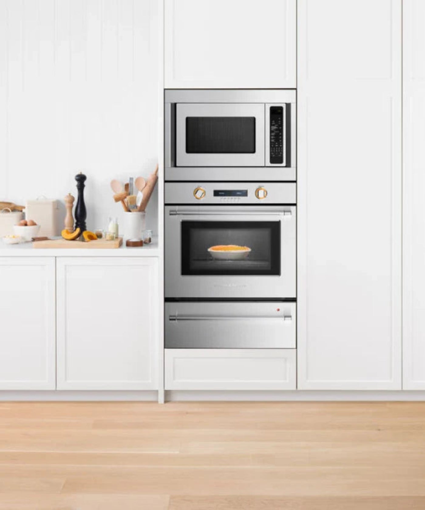Fisher Paykel 24" Series 5 Contemporary Compact Convection-Microwave Oven Stainless Steel - CMO24SS3Y