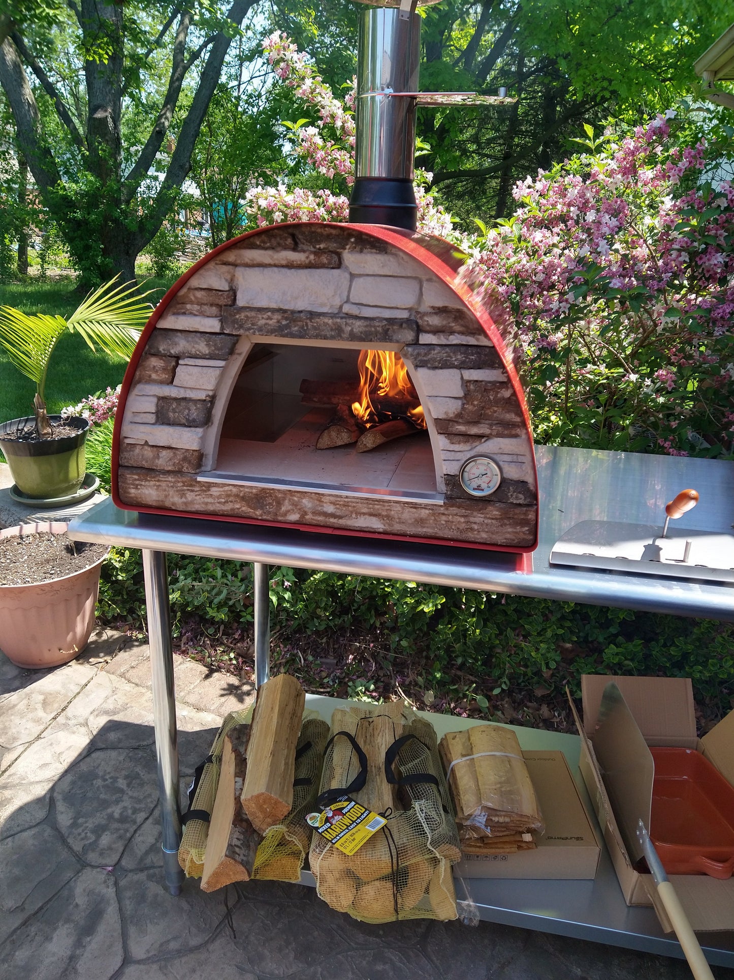 MAXIMUS MOBILE PIZZA OVEN RED **BEST SELLER**
