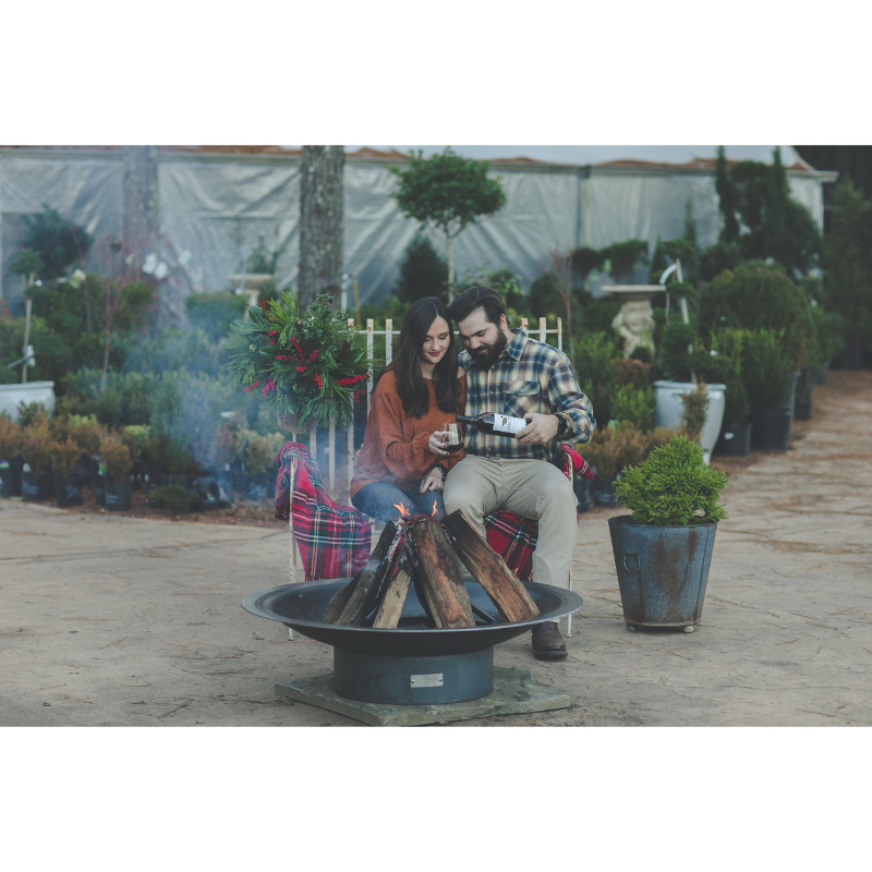 Couplepouringwine-FlarefirePit