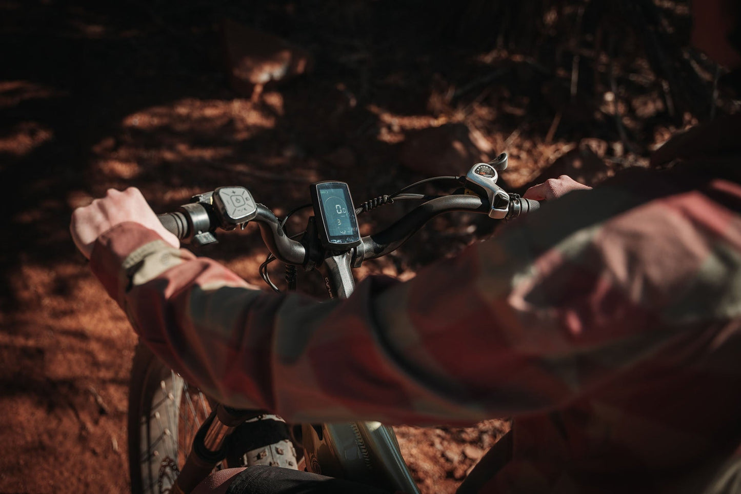 Cyrusher Rover Step-Over Full-Suspension E-Bike - US-ROVER-GREEN