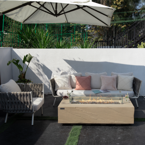 Elementi Plus Colorado Fire Table with Flame and wind guard and sofas