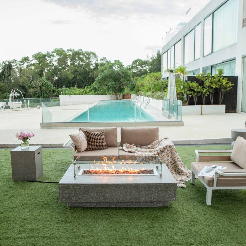 Elementi Hampton Fire Table LG Outdoor Setup with Wind Screen