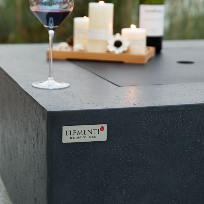 Elementi Plus Bergen Fire Table Logo brandname Close Up Look
