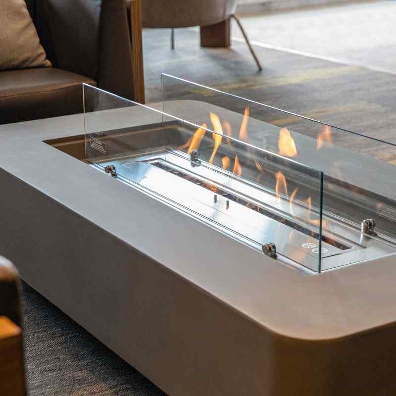 Elementi Sydney ethanol fire Pit space Grey with flame and windscreen