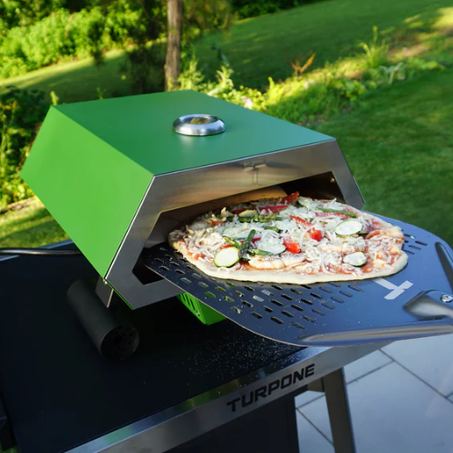 Green_Turpone_Ronzio_12_Pizza_Oven_outdoors_pizza_on_peel