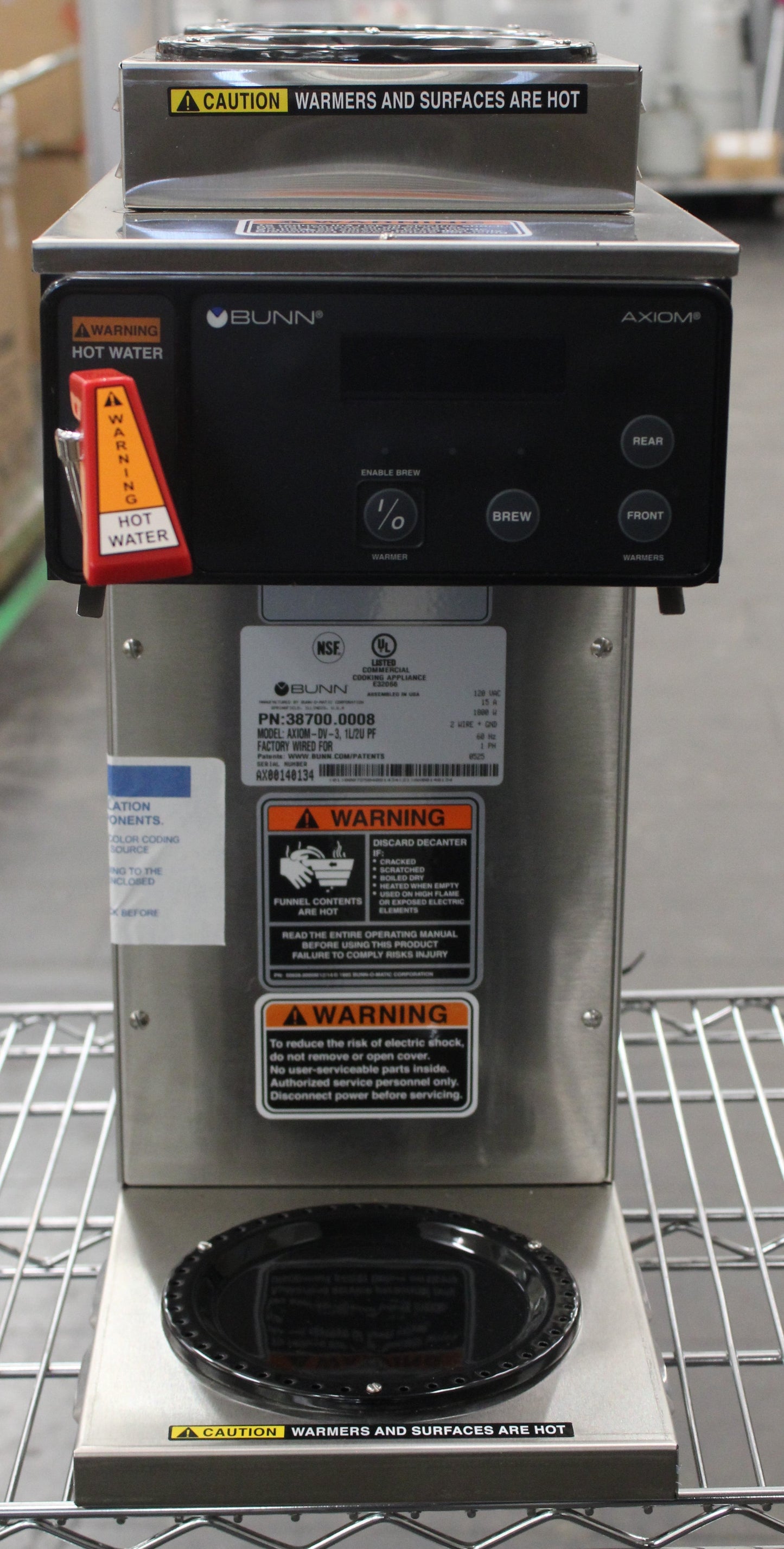 Bunn 38700.0008 AXIOM-DV-3 *Open Box* 200 oz. Capacity Tank Coffee Brewer - 3172OBBU387000008