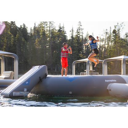 Aquaglide Recoil Trampoline 17.0 Aquapark