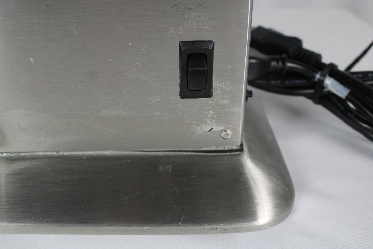 *Used* Edlund #270/230V Heavy Colume Electric Can Opener, 200 Cans Per Day