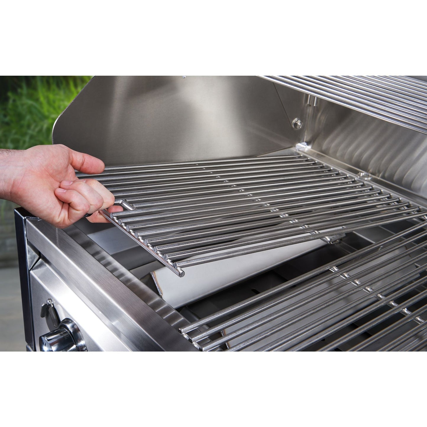 Crown Verity  30" Mobile BBQ Grill - Liquid Propane - CV-MCB-30