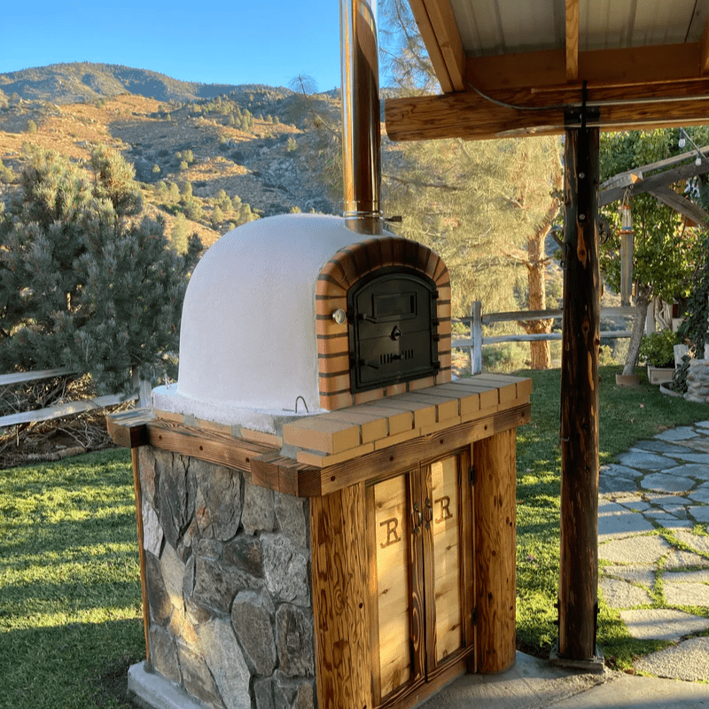 LisboaPremiumPizzaOvenMountainBackground