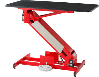 The MasterLift Low Rider Electric Grooming Table