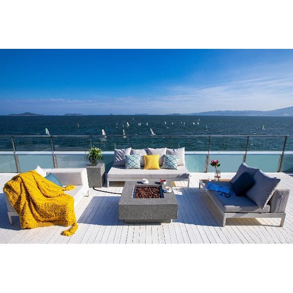 Elementi Manhattan Fire Table
