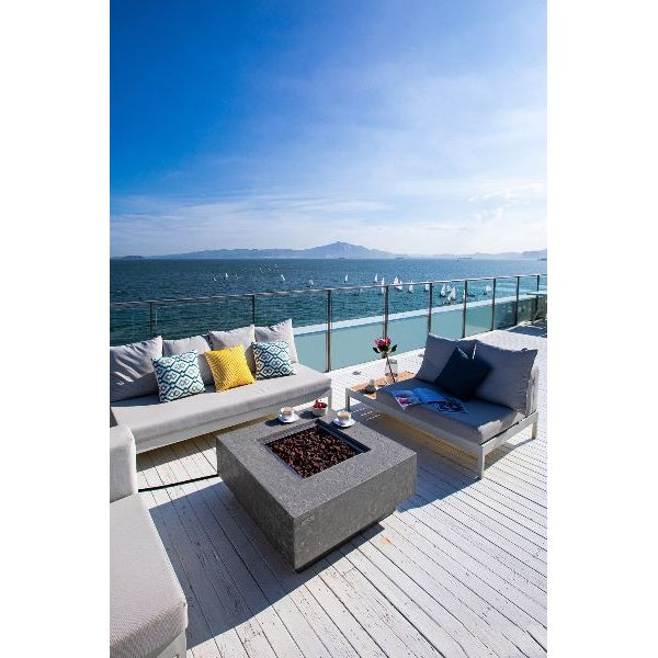 Elementi Manhattan Fire Table