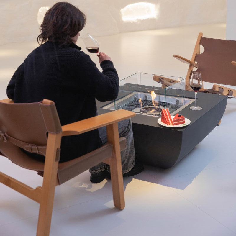 Modeno Aurora Ethanol Fire Table Lifestyle