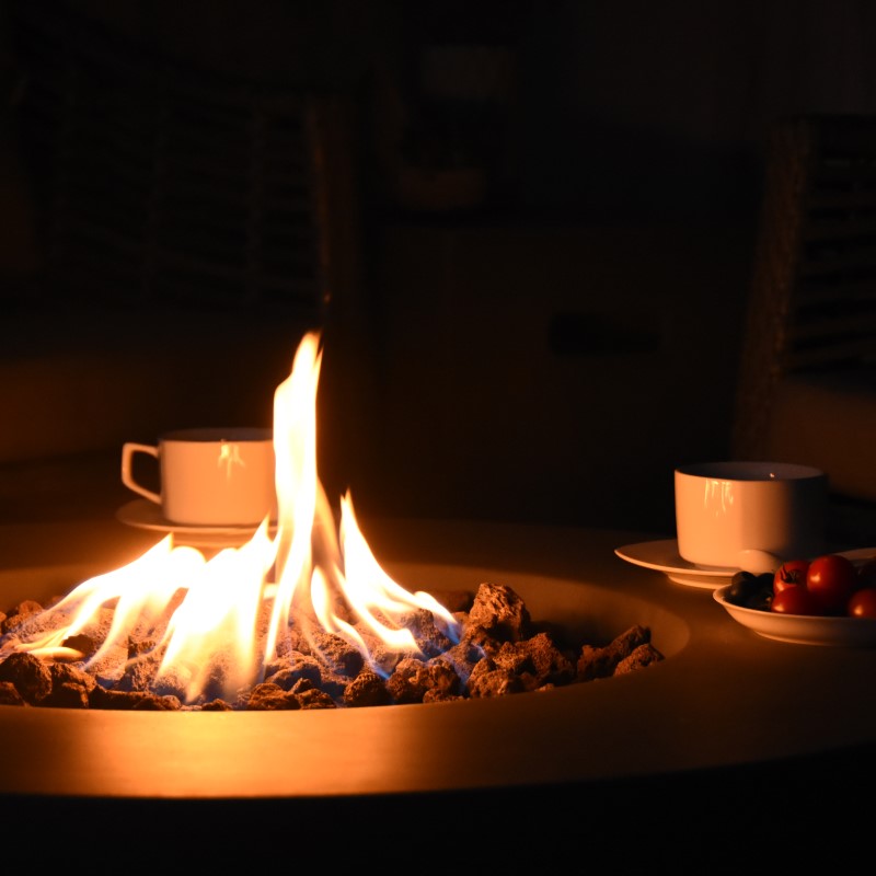 Modeno Venice Fire Table Closeup with Flame