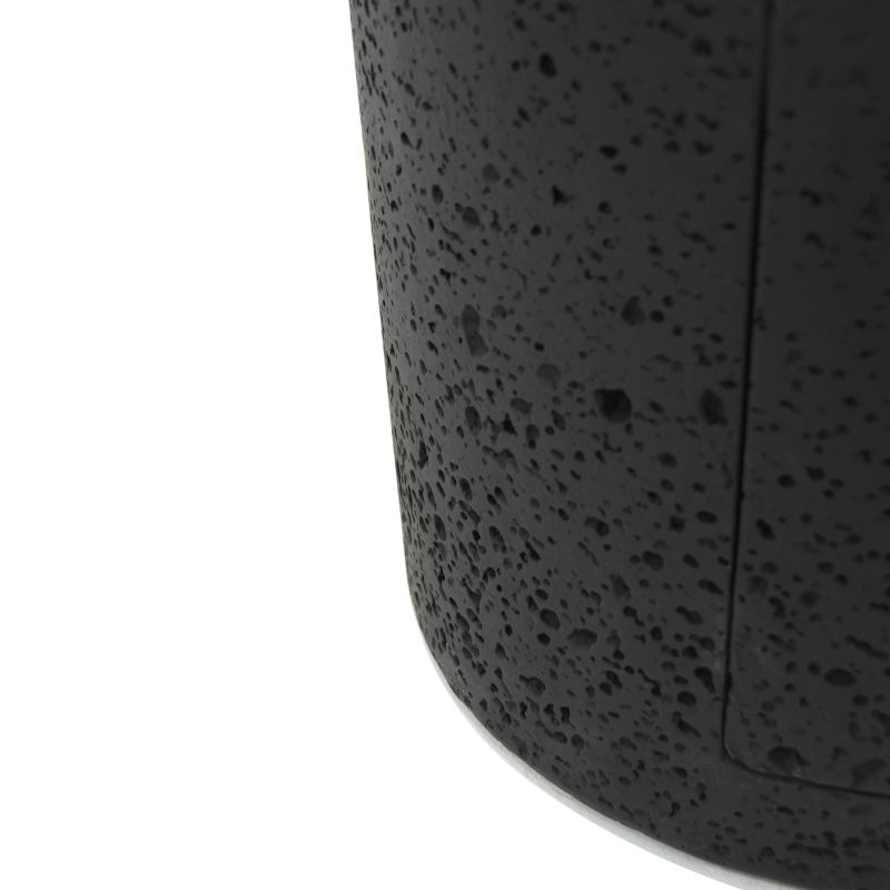 Modeno Lava Tube Fire Pit Detailed View of material bottom edge