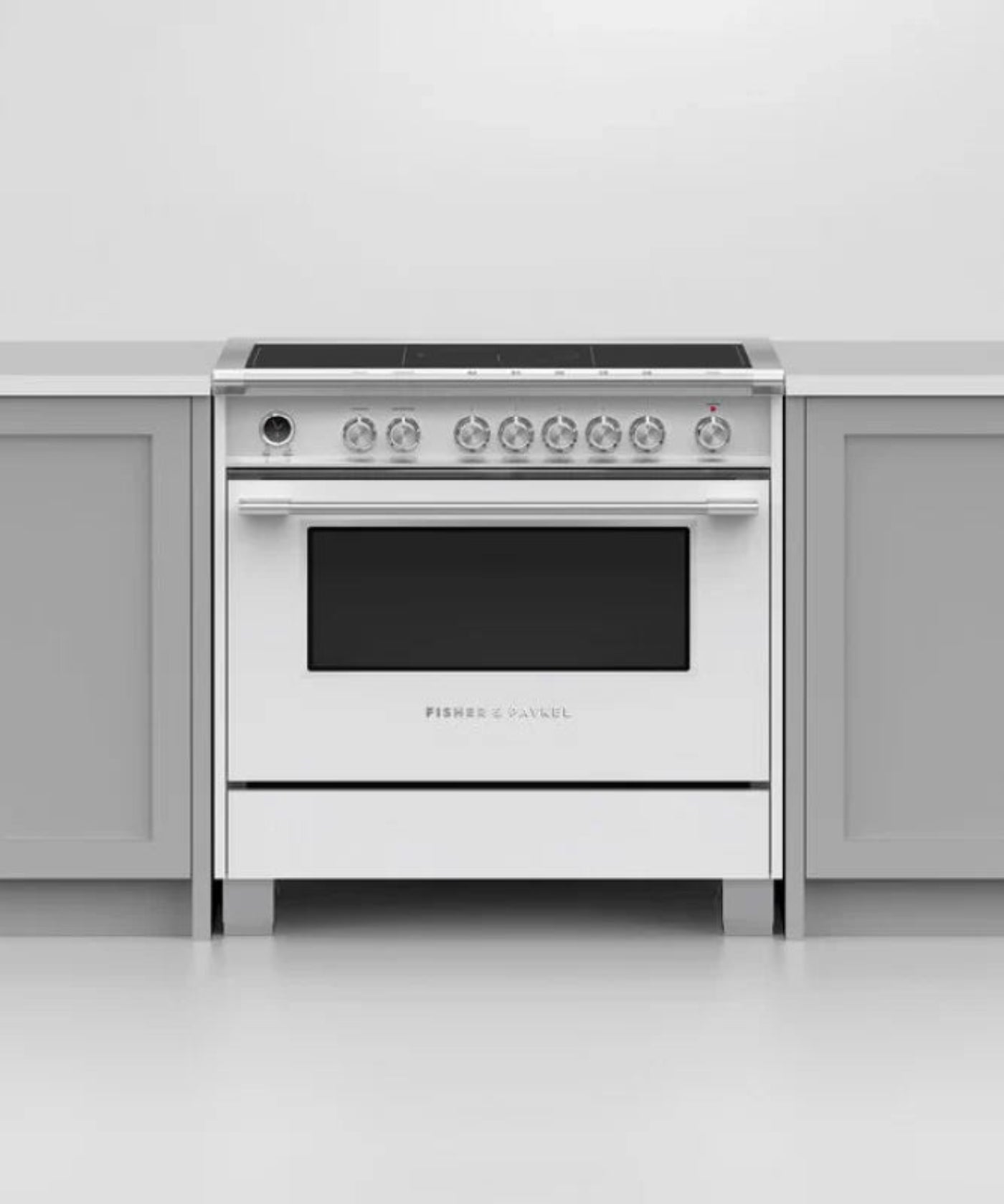 Fisher Paykel  36" Series 9 Classic 5 Zone Induction Self-Cleaning Range, 2 SmartZones White - OR36SCI6W1