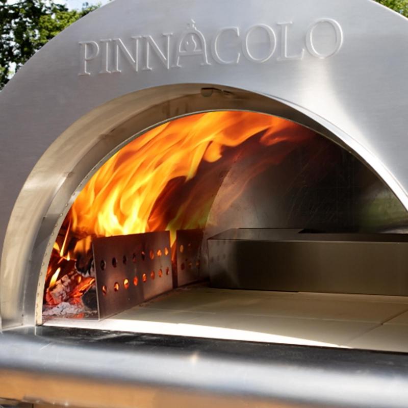 Pinnacolo Ibrido Hybrid Outdoor Pizza Oven Closeup