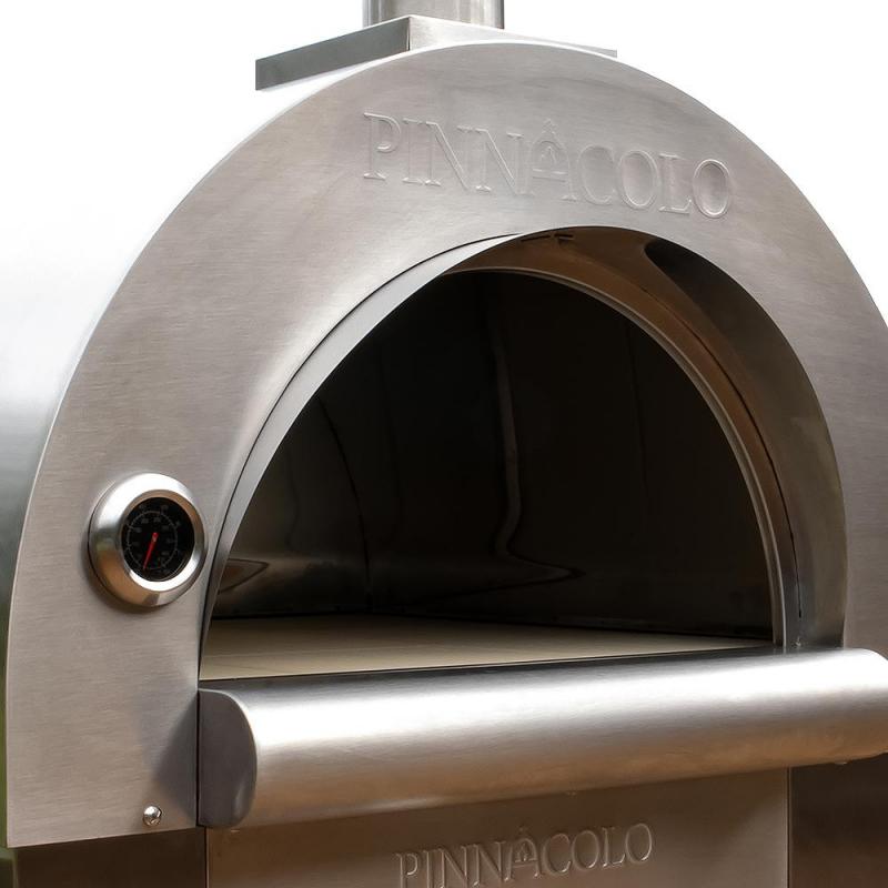 Pinnacolo Premio Pizza Oven Closeup