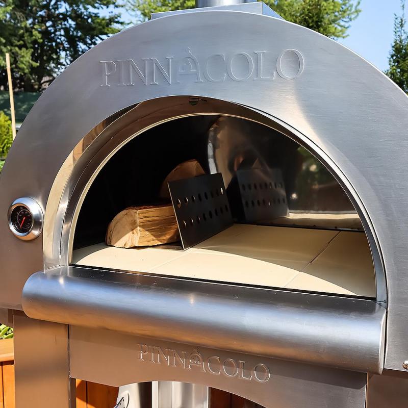 Pinnacolo Premio Pizza Oven Closeup