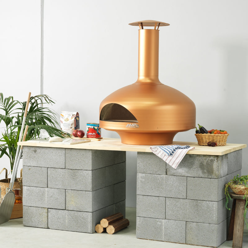 Polito_Giotto_pizza_oven_Copper_on_pizza_making_table