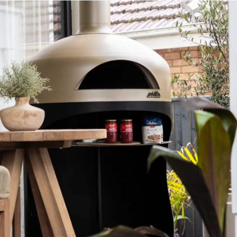 Polito_Giotto_pizza_oven_outdoors