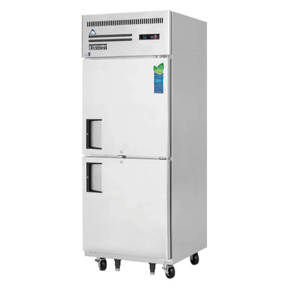 Everest - ESRH2, Commercial 29" Two Solid Door Reach-In Refrigerator 23 cu.ft. - ESRH2