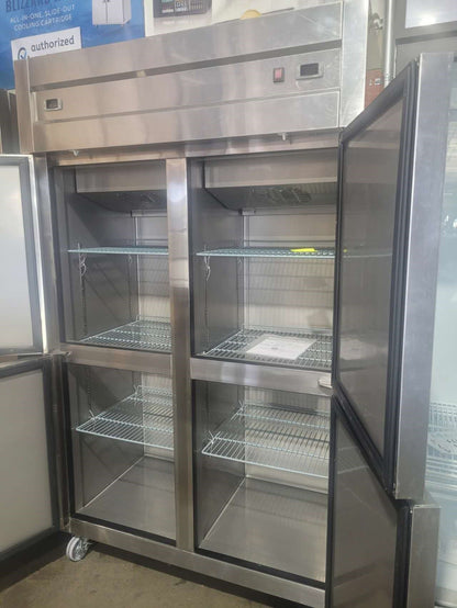 Chef AAA - SCD-880B, Commercial Half Door Dual Zone Refrigerator and Freezer Combination 32 cu.ft. - SCD-880B