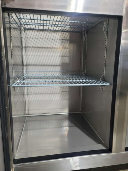 Chef AAA - SCD-880B, Commercial Half Door Dual Zone Refrigerator and Freezer Combination 32 cu.ft. - SCD-880B