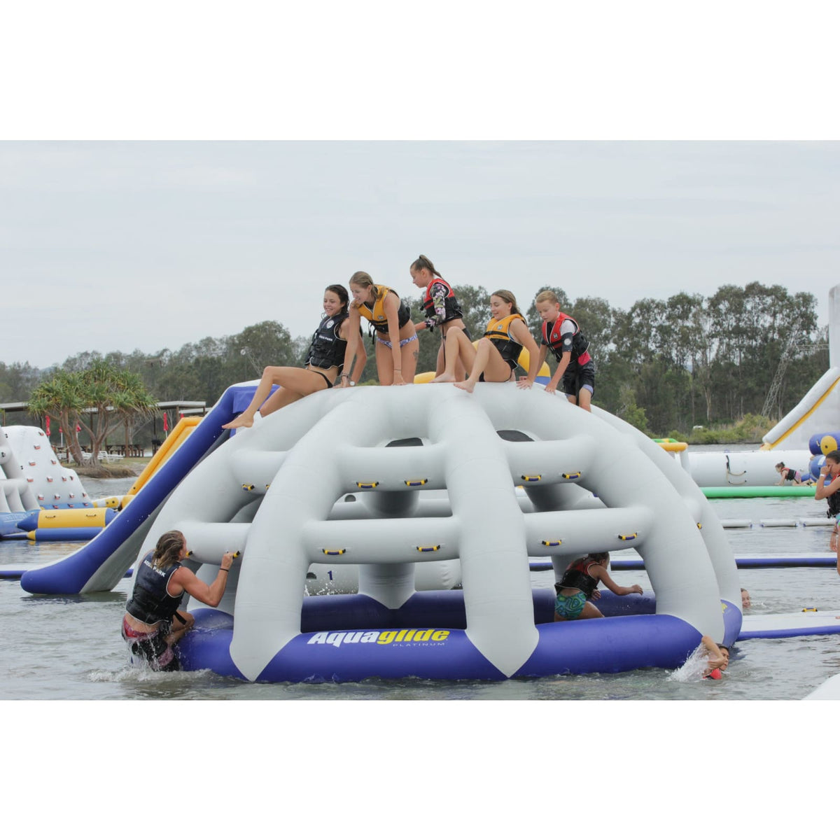 Aquaglide Thunderdome Climbing Mountain- 585219661