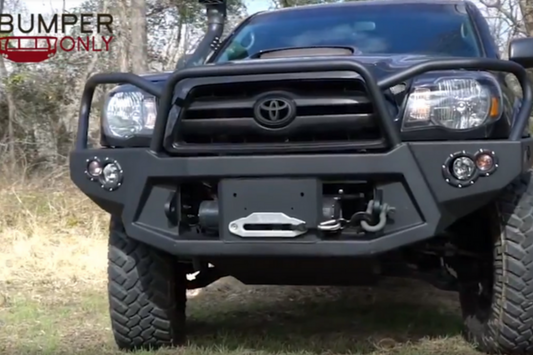 Fab Fours FS05-A1252-1 Ford F250/F350 Superduty 2005-2007 Premium Front Bumper Winch Ready with Pre-Runner Guard