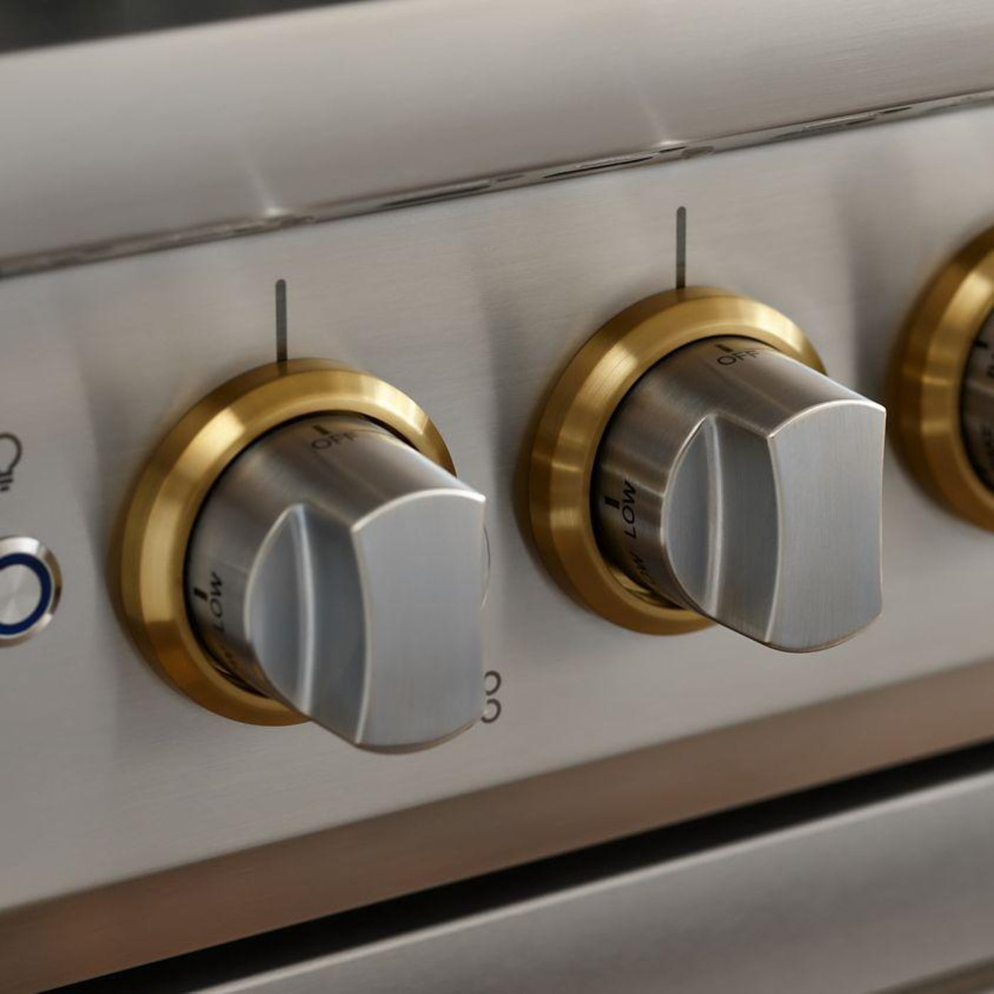 VIKING 48" Induction Range - Viking 5 Series in Stainless Steel - VIR54836BSS