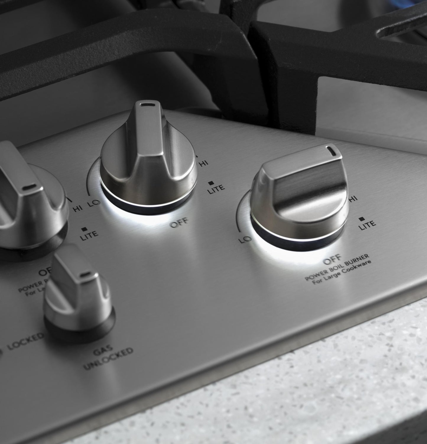 CAFE  30" Gas Cooktop in Stainless Steel - CGP70302NS1
