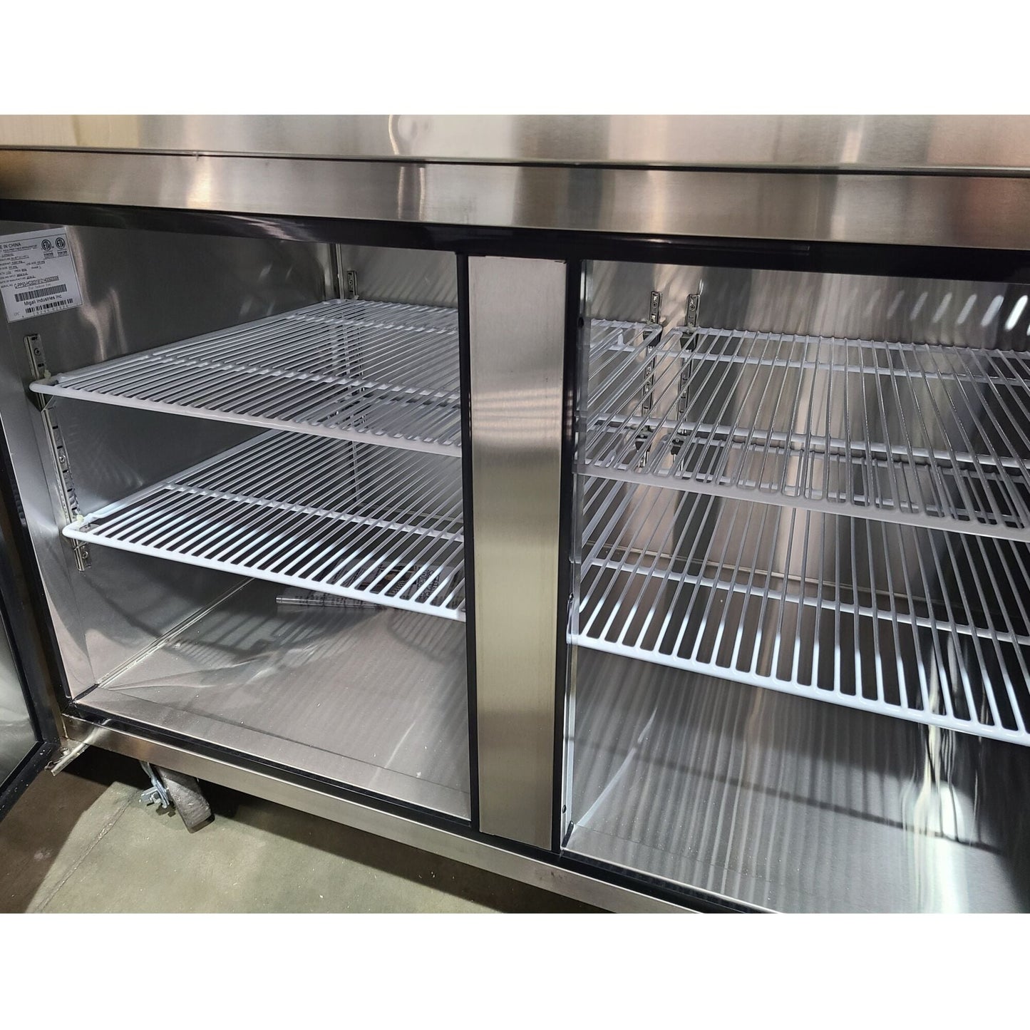 Migali C-PP67-HC 67" Refrigerated Pizza Prep Table 2 Door - C-PP67-HC