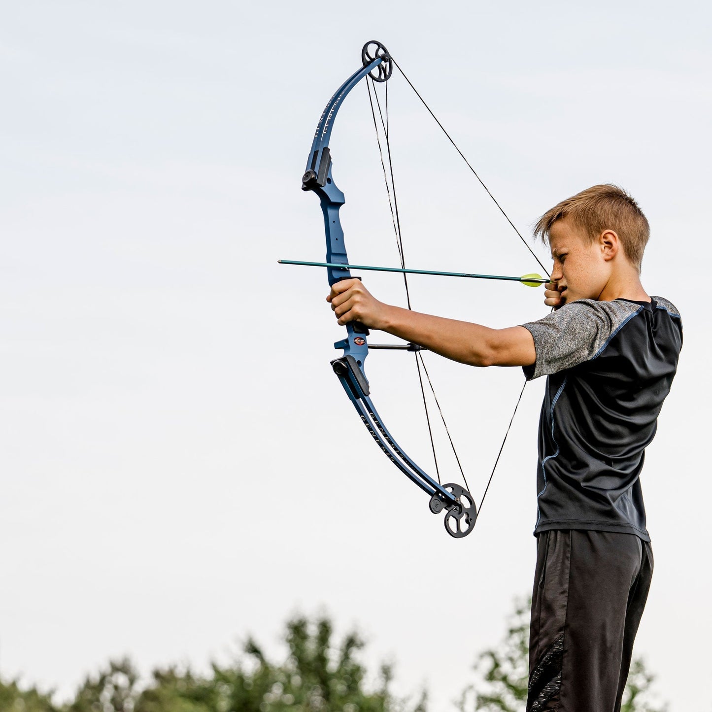 Genesis Archery Original Adjustable Right Handed Compound Bow, Black (5 Pack) - 323580