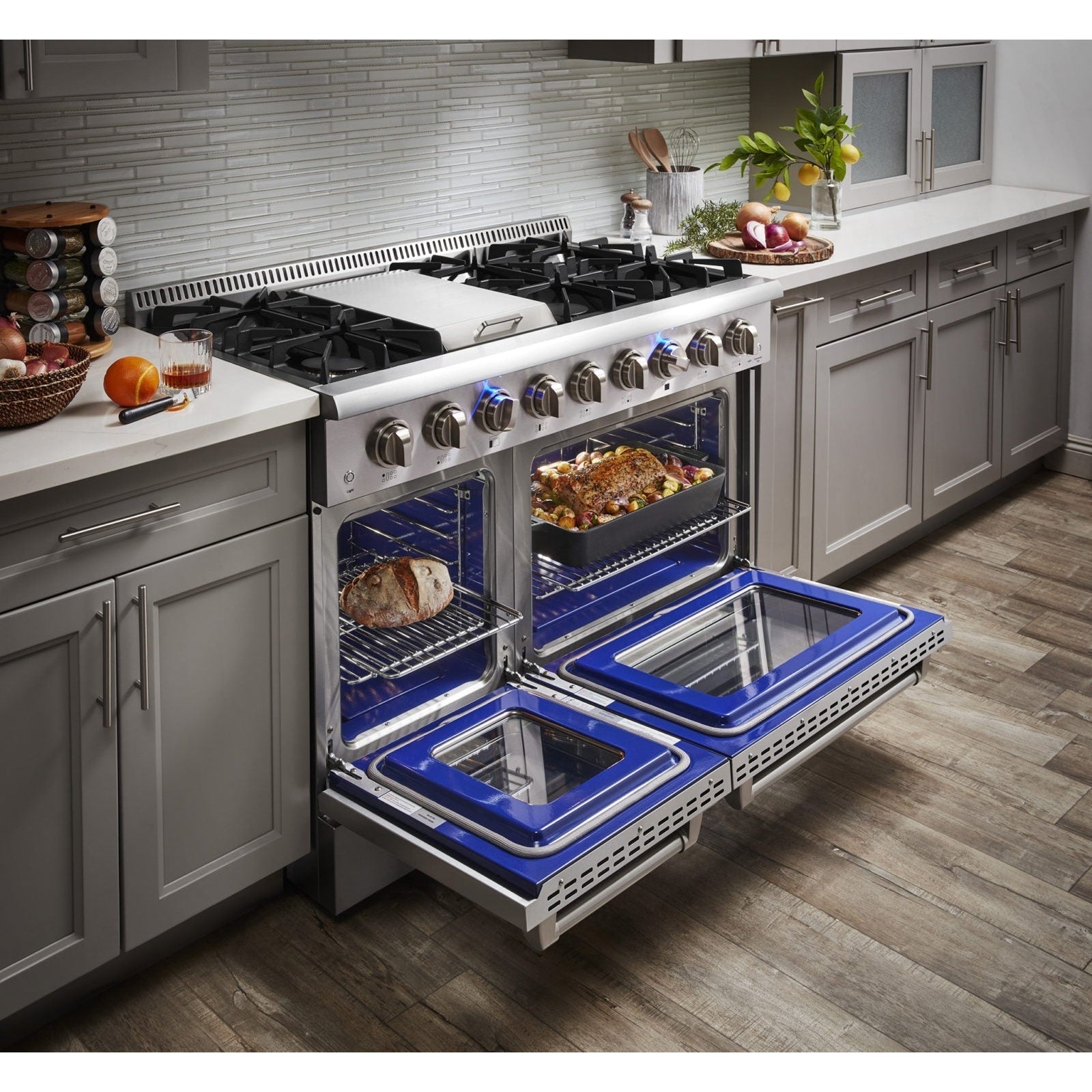 Thor Kitchen 48-Inch 6.7 cu. ft. Professional Gas Range in Stainless Steel with Double Oven HRG4808U