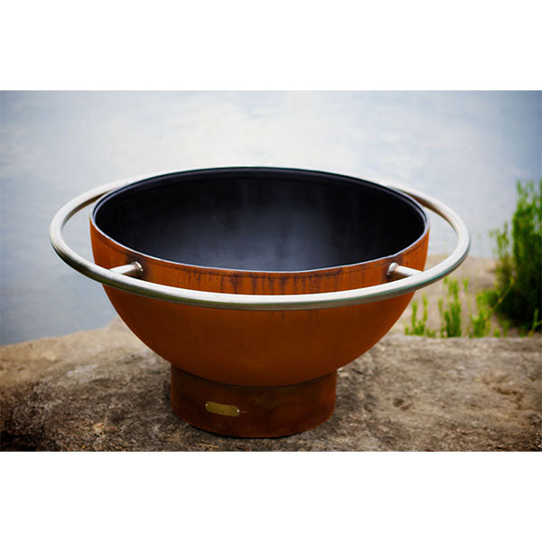  Bella Luna Fire Pit Close-up, top-view