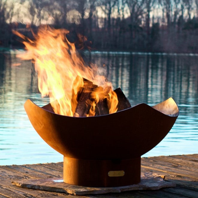 Manta Ray Fire Pit - with Fire