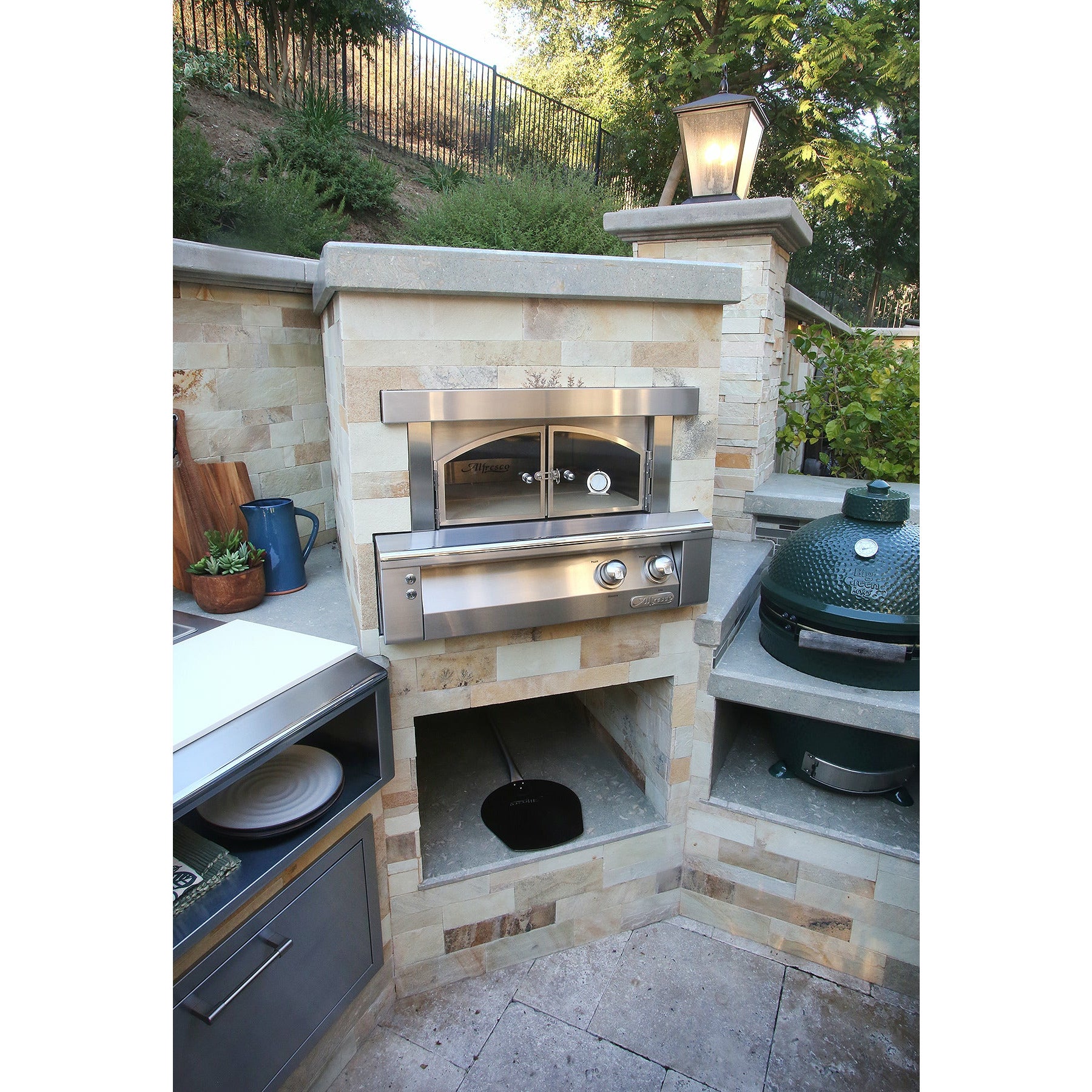 Alfresco Pizza Oven Plus Built-In Model