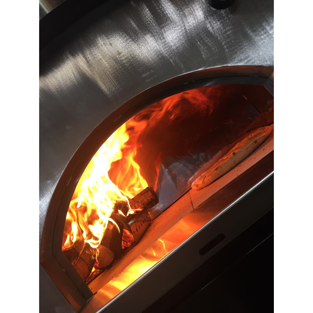 Ñuke Pizzero Pizza Oven with Fire 2