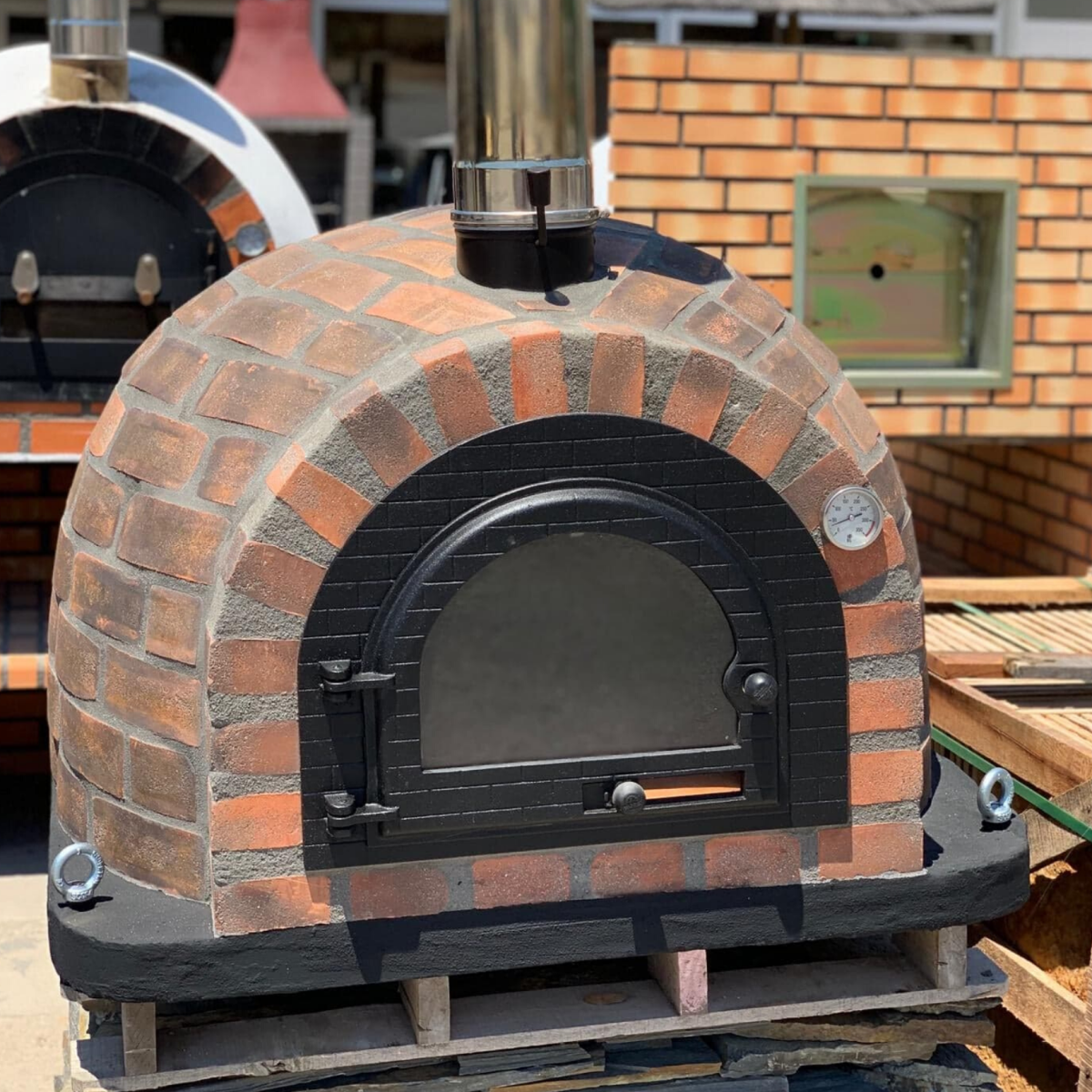Pro Forno Rustico Red Oven Display