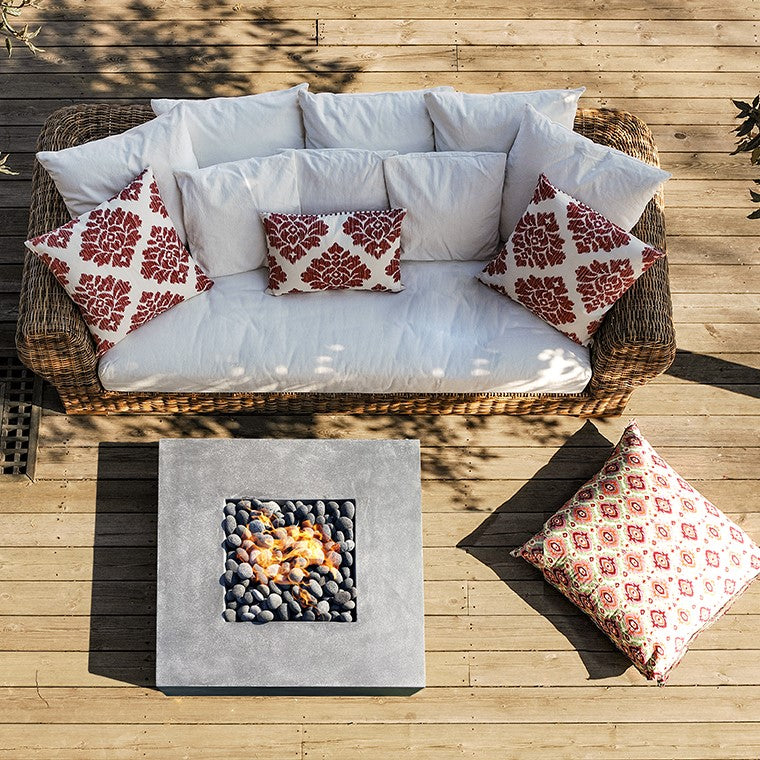 Tavola 42 Fire Table LifeStyle 2