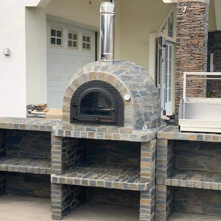 Tuscano Pizza Oven Set Up