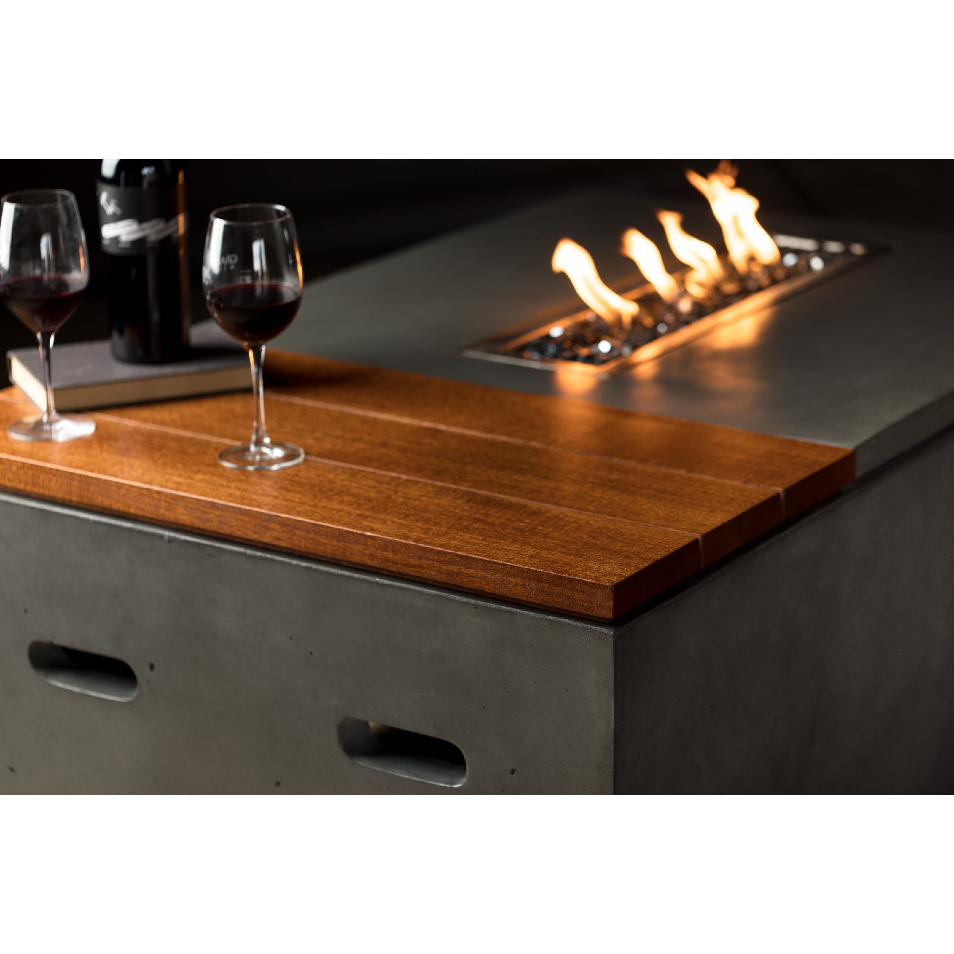 Slick Rock Oasis Fire Table Detail 2